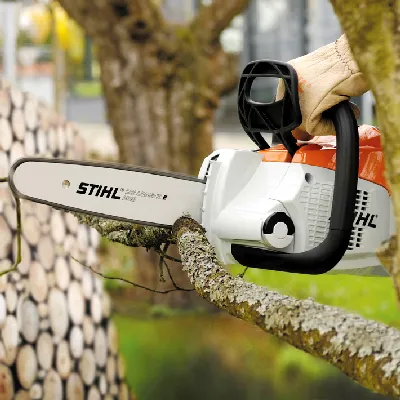Motosserra a Bateria STIHL MSA 160 C-BQ Linha AP com Sabre de 30 cm 1/4"