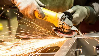 Esmerilhadeira Angular DeWalt DWE4120 4.1/2" 900 W 127V