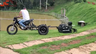 Implemento Roçadeira Motorizada JC Triciclos 80 cm Partida Elétrica