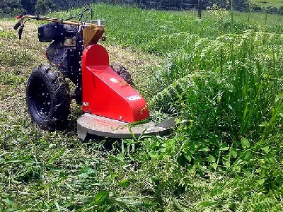 Roçadeira Frontal Máquina Fort RF-700 para Motocultivador TDT135 11 cv