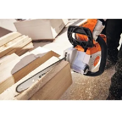 Motosserra a Bateria STIHL MSA 200 C-B 36V Sabre 35 cm